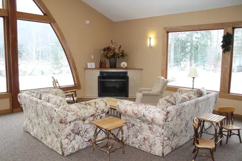 48 Cooper Memorial Drive Lincoln NH 03251
