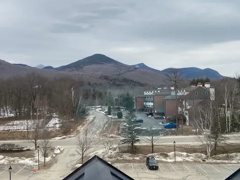 48 Cooper Memorial Drive Lincoln NH 03251