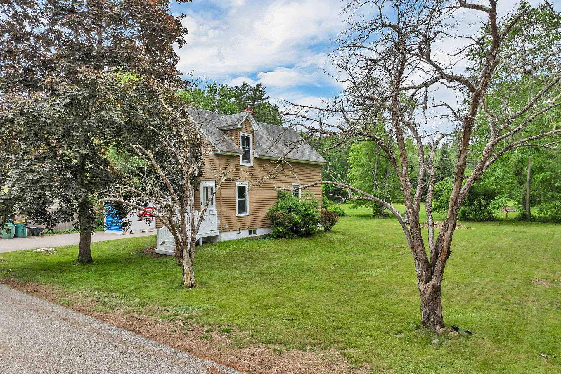 3 Broadway Street Rochester NH 03868