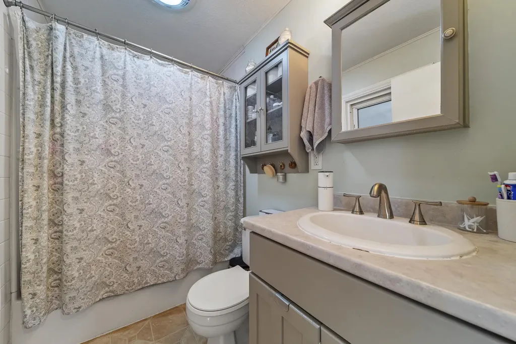 167 Seames Drive Manchester NH 03103