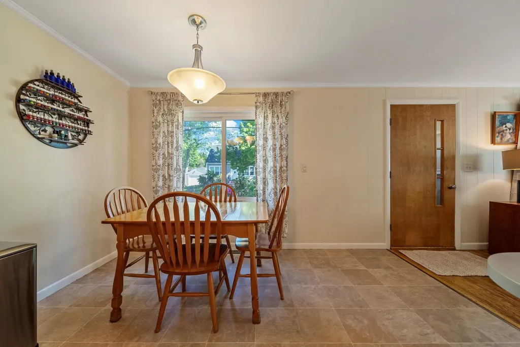 167 Seames Drive Manchester NH 03103