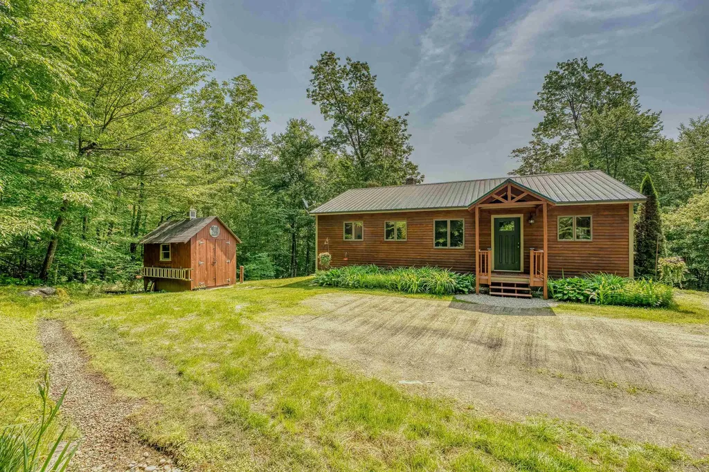 743 Faraway Road Dalton NH 03598