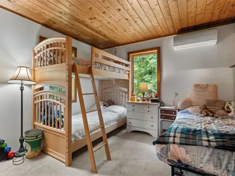 1716 Us Route 2 Moretown VT 05676