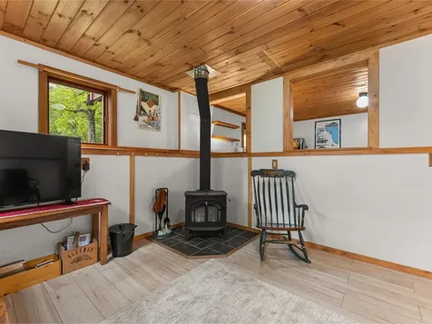 1716 Us Route 2 Moretown VT 05676