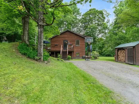 1716 Us Route 2 Moretown VT 05676