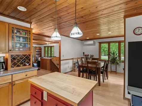 1716 Us Route 2 Moretown VT 05676