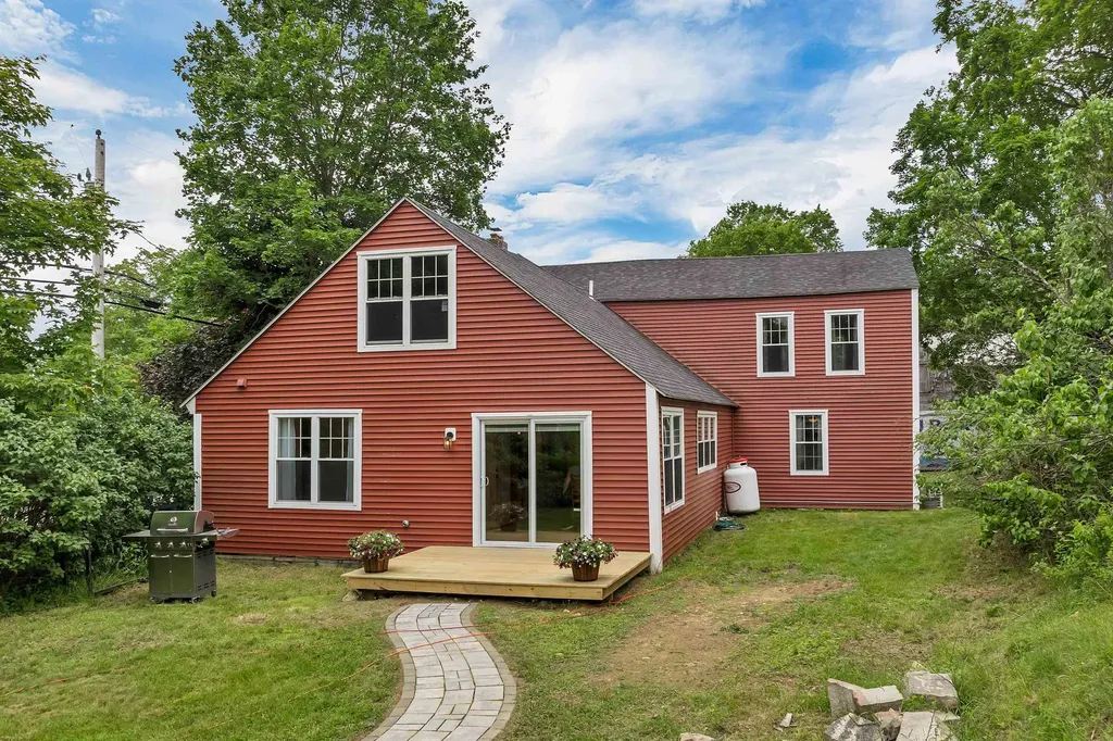 169 Suncook Valley Road Chichester NH 03258