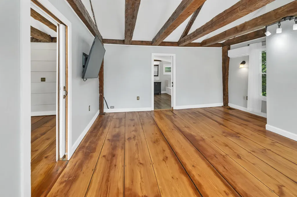 169 Suncook Valley Road Chichester NH 03258