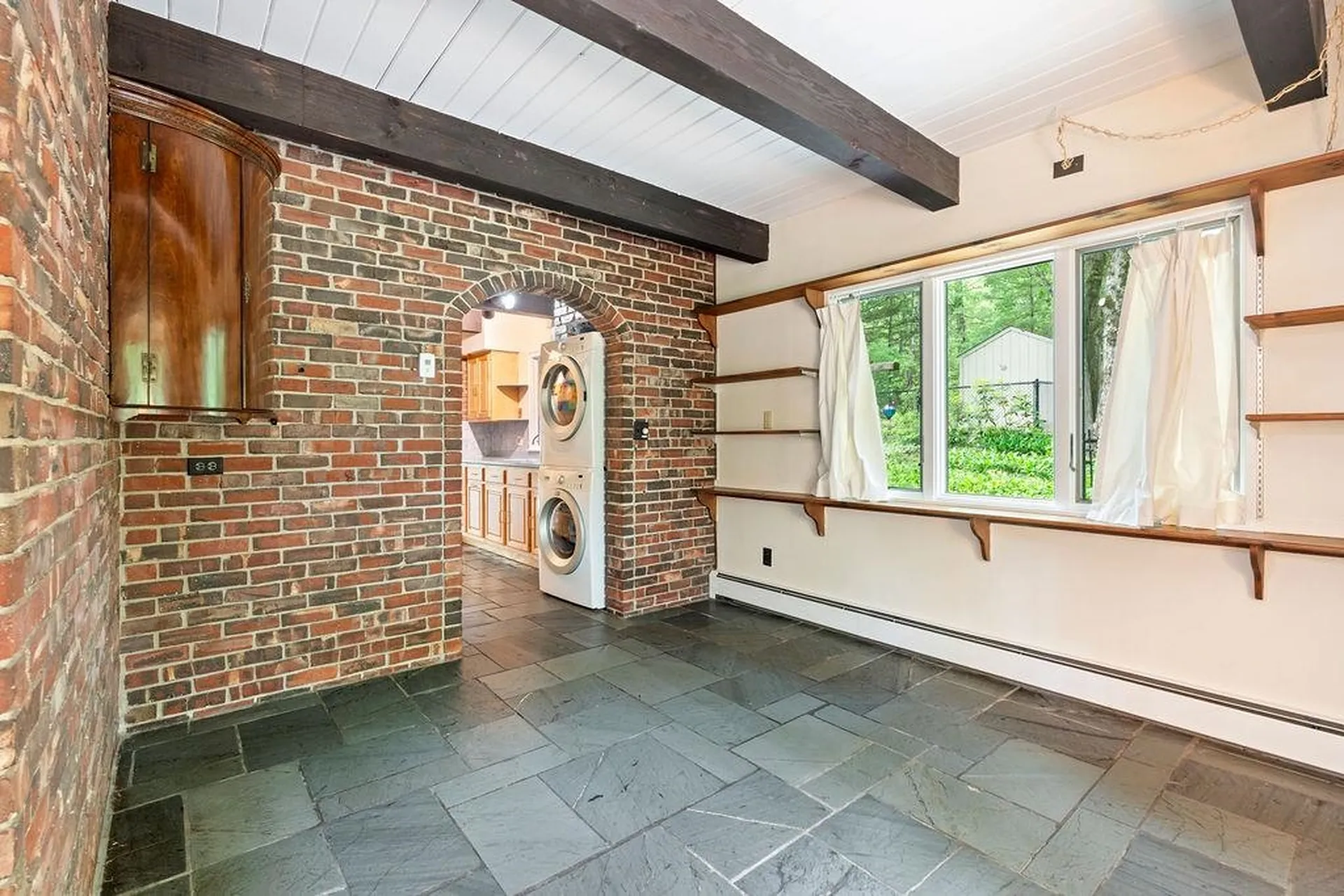 2 Little Hook Road Lee NH 03861