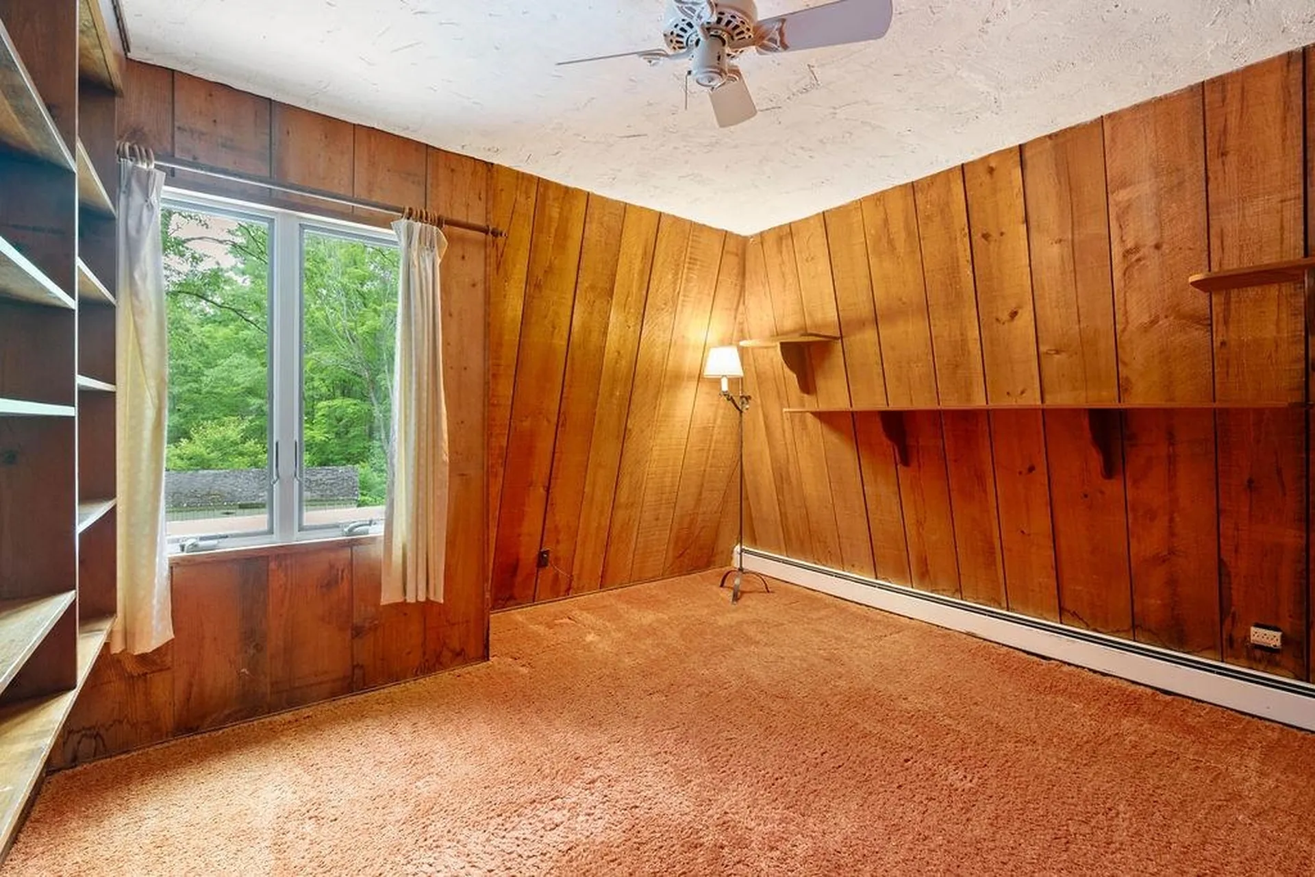 2 Little Hook Road Lee NH 03861