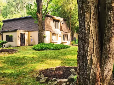 2 Little Hook Road Lee NH 03861