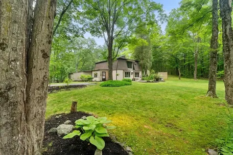 2 Little Hook Road Lee NH 03861