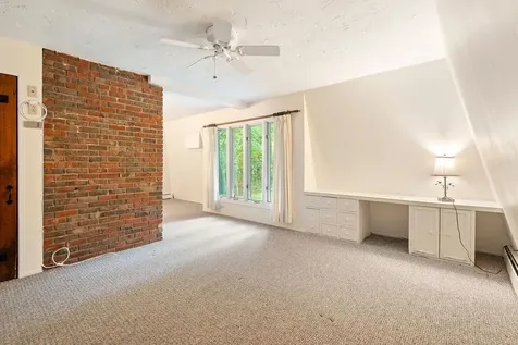 2 Little Hook Road Lee NH 03861