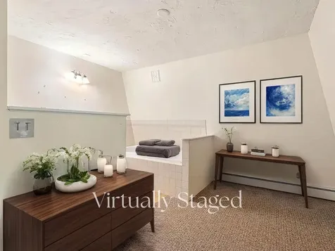 2 Little Hook Road Lee NH 03861