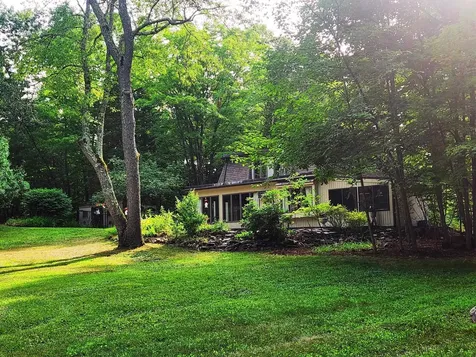 2 Little Hook Road Lee NH 03861