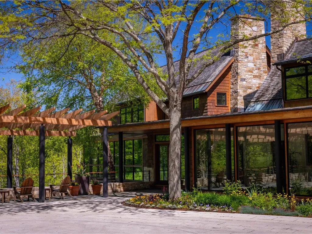 225 Eagles Rest Road Shelburne VT 05482