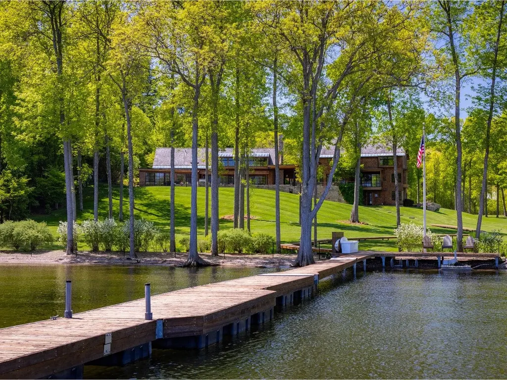 225 Eagles Rest Road Shelburne VT 05482