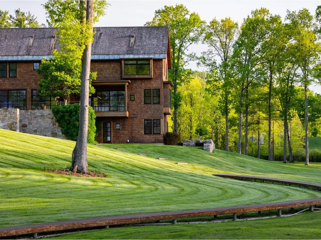 225 Eagles Rest Road Shelburne VT 05482