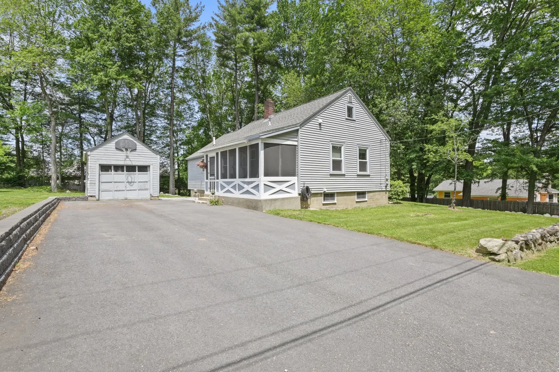 247 Wilkins Street Manchester NH 03102