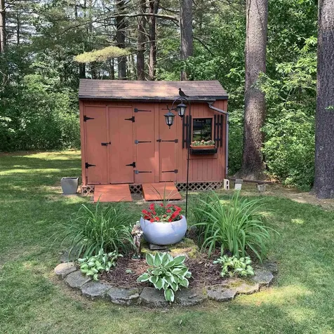 86 Chestnut Hill Road Rochester NH 03867