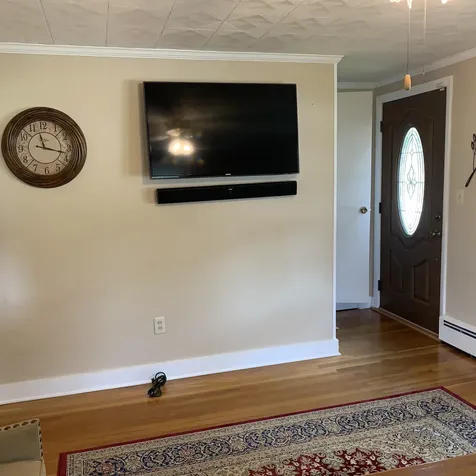 86 Chestnut Hill Road Rochester NH 03867