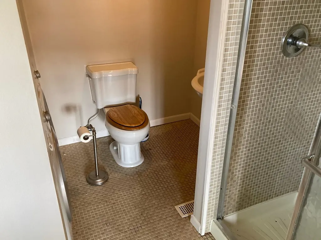 10 Riverfront Drive Rockingham VT 05101