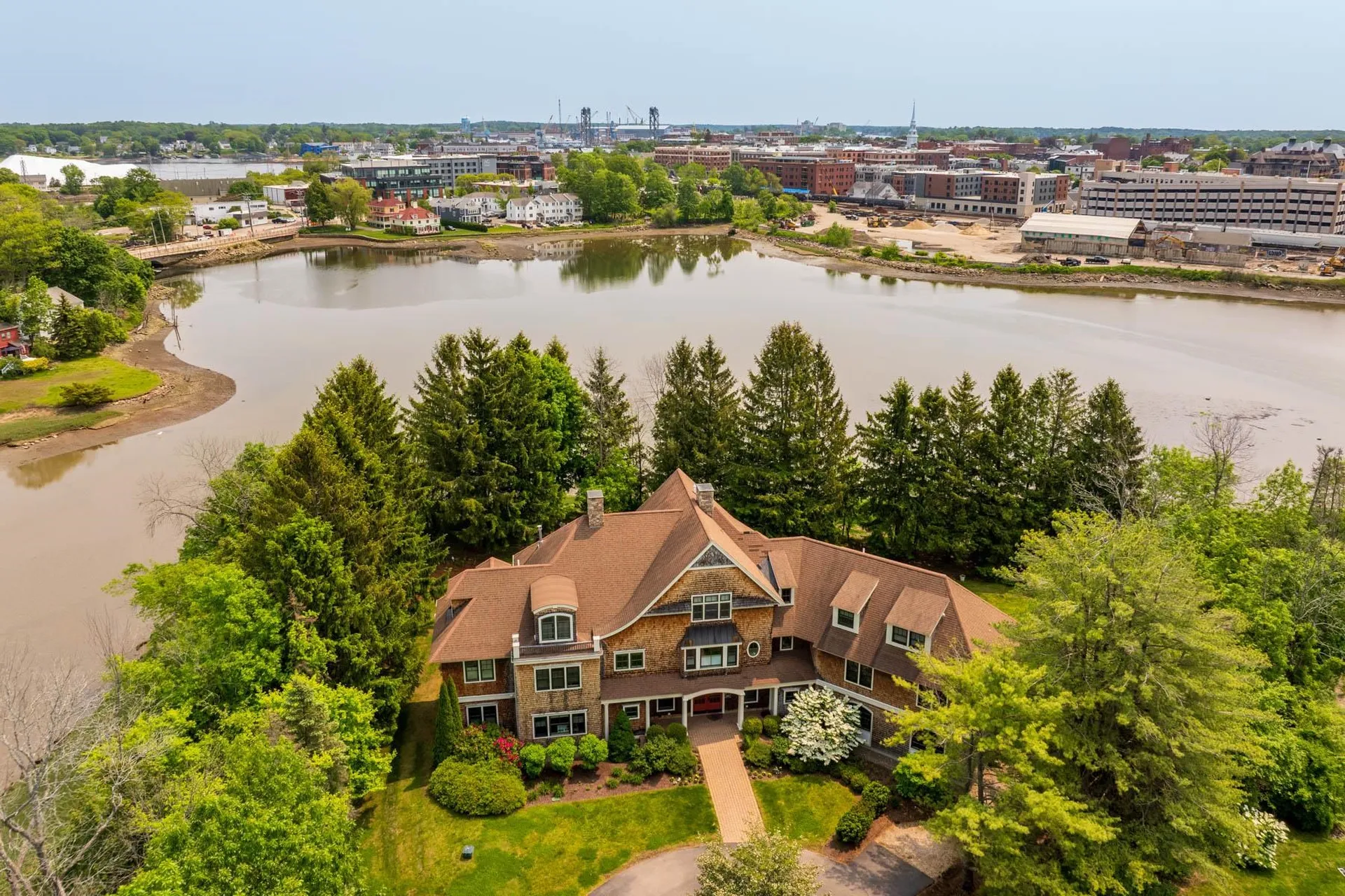 162 Mill Pond Way Portsmouth NH 03801