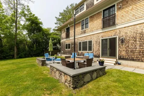 162 Mill Pond Way Portsmouth NH 03801