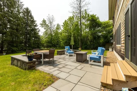 162 Mill Pond Way Portsmouth NH 03801