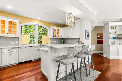162 Mill Pond Way Portsmouth NH 03801