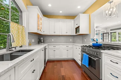 162 Mill Pond Way Portsmouth NH 03801