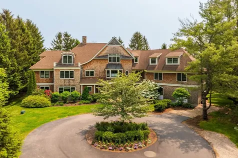 162 Mill Pond Way Portsmouth NH 03801