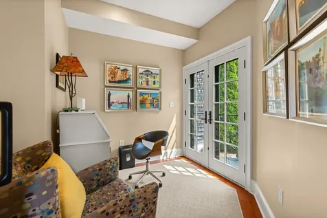 162 Mill Pond Way Portsmouth NH 03801
