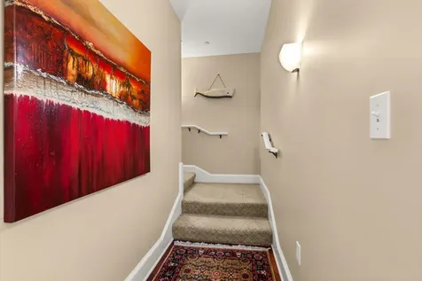 162 Mill Pond Way Portsmouth NH 03801