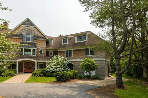 162 Mill Pond Way Portsmouth NH 03801