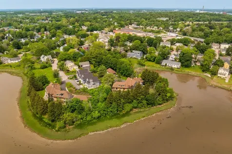 162 Mill Pond Way Portsmouth NH 03801