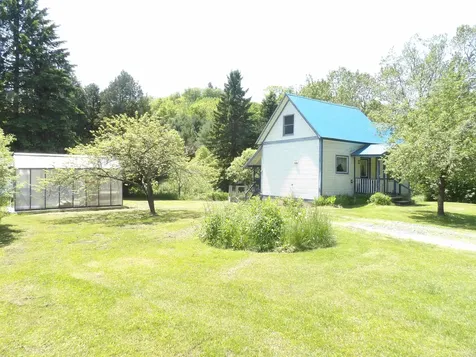 338 West Corinth Road Washington VT 05675
