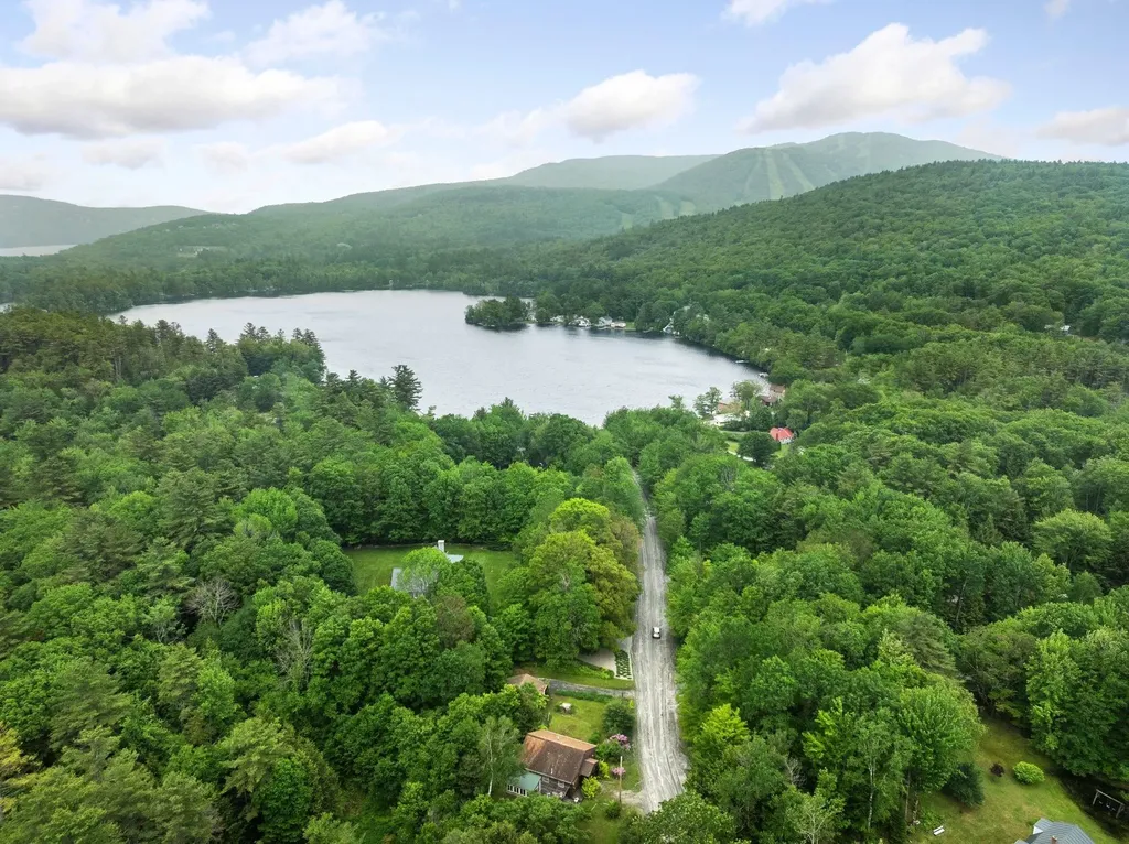 38 New Province Road Sunapee NH 03782