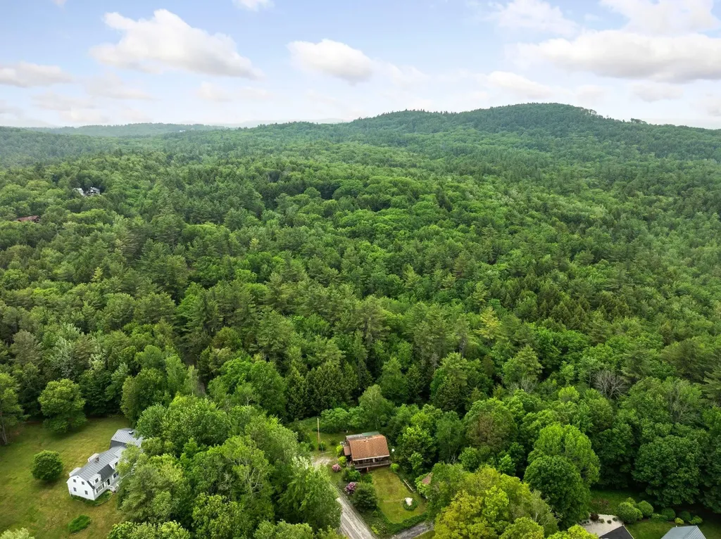 38 New Province Road Sunapee NH 03782