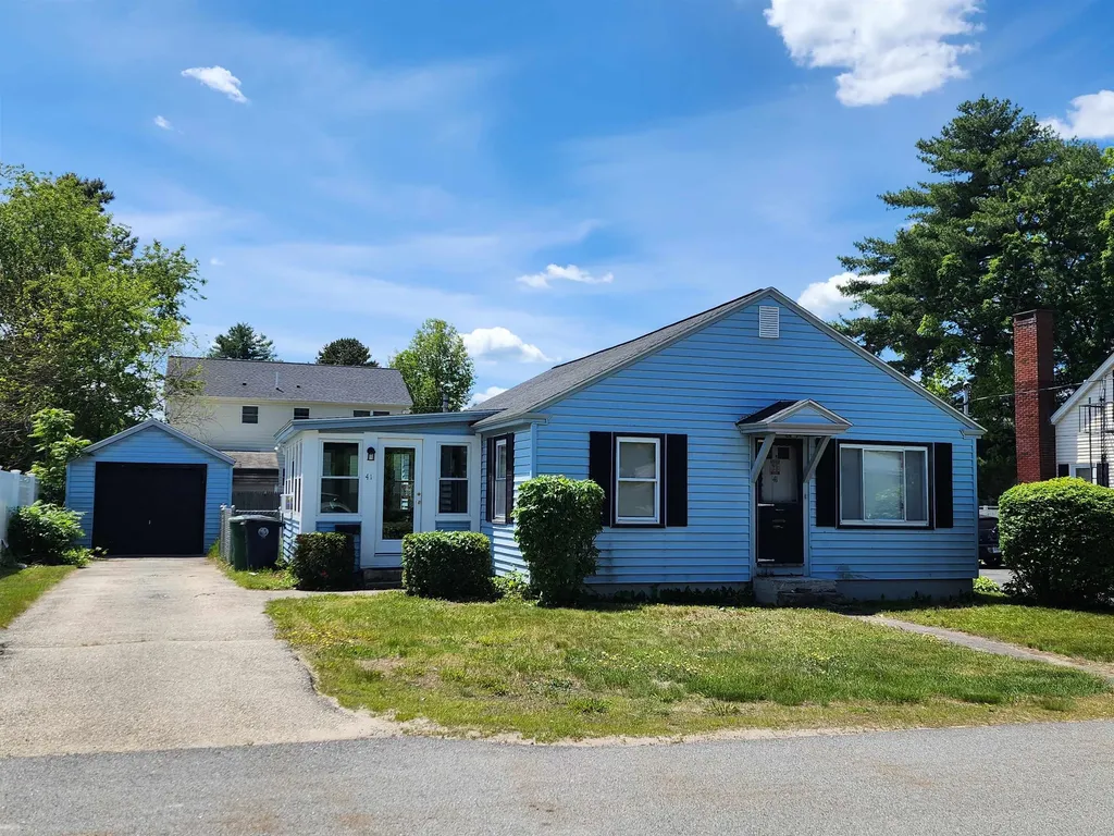 41 Hunt Street Nashua NH 03060