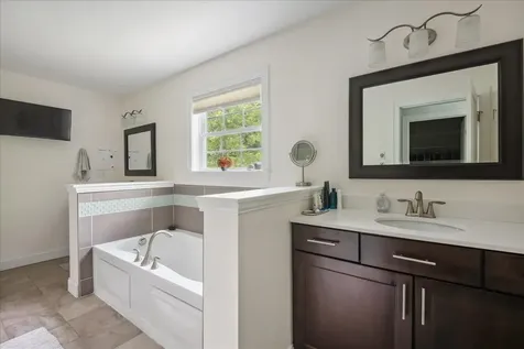 63 Blackberry Lane South Burlington VT 05403