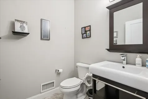 63 Blackberry Lane South Burlington VT 05403