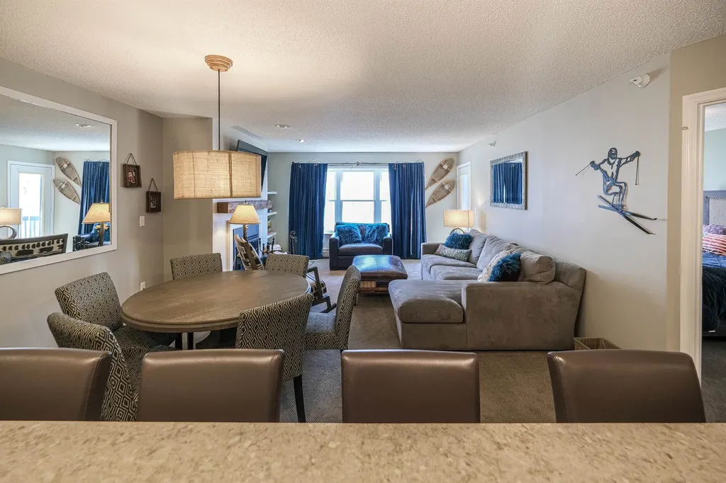 28 Fowler Road Ludlow VT 05149