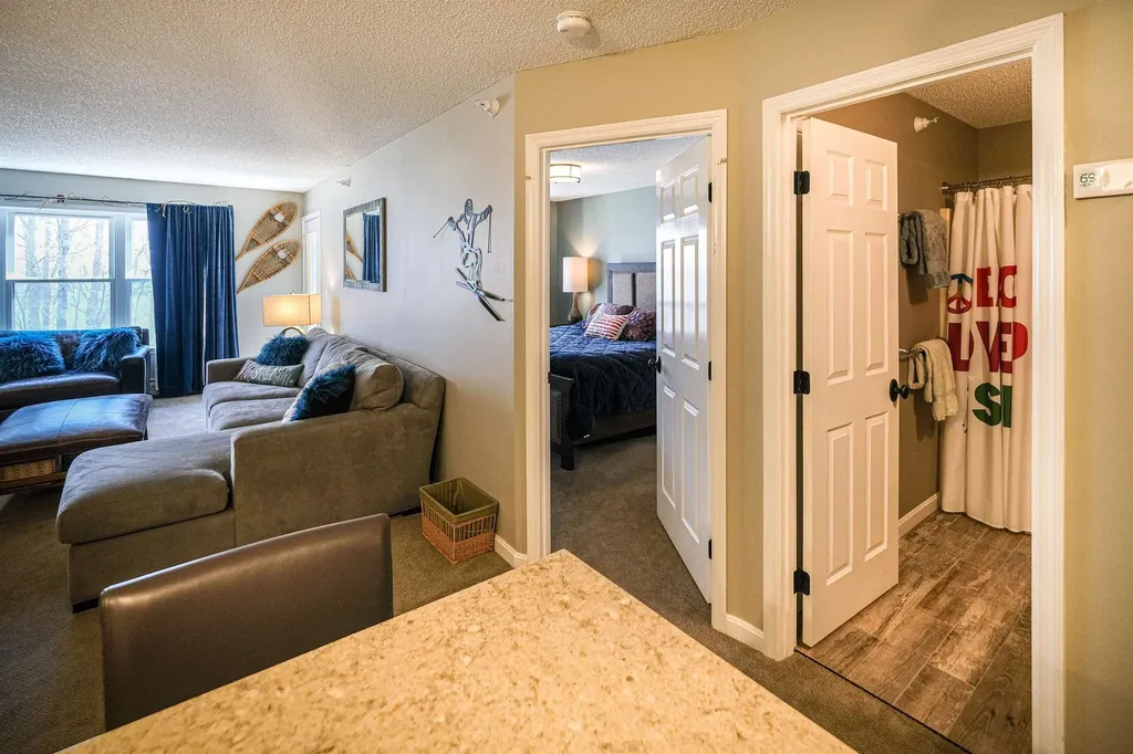 28 Fowler Road Ludlow VT 05149