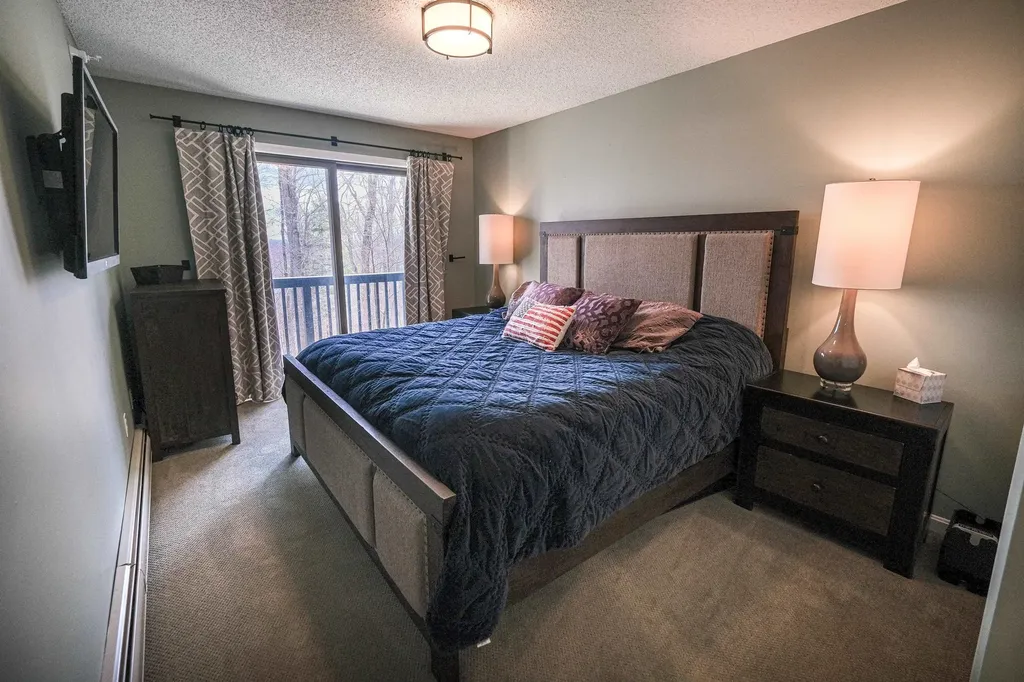 28 Fowler Road Ludlow VT 05149