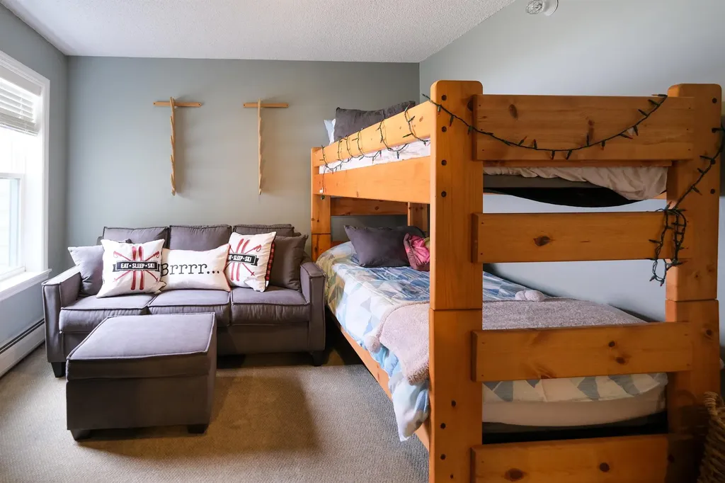 28 Fowler Road Ludlow VT 05149