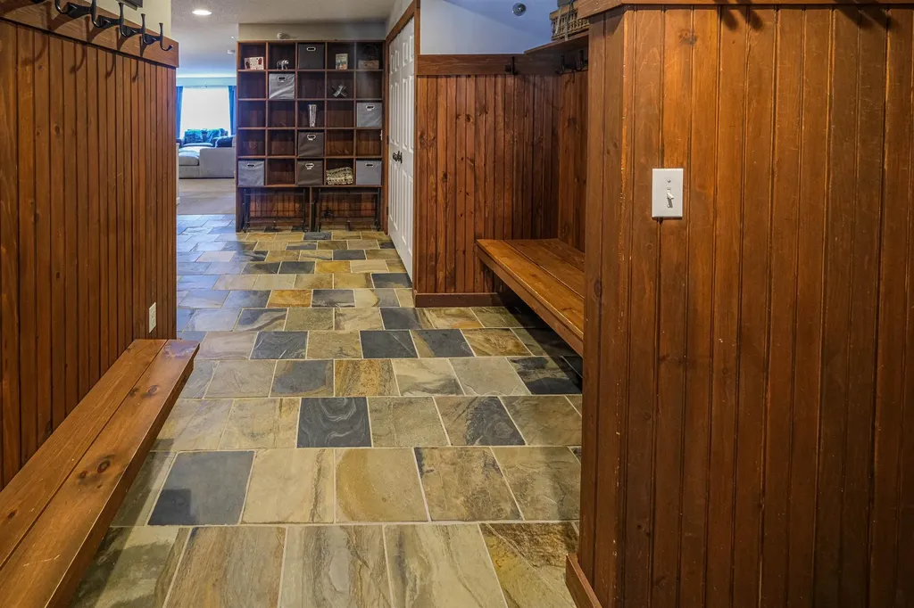 28 Fowler Road Ludlow VT 05149