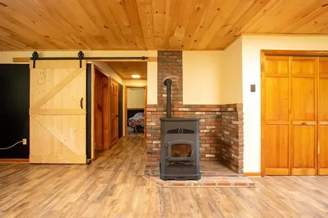 23 Hummingbird Lane Concord VT 05824