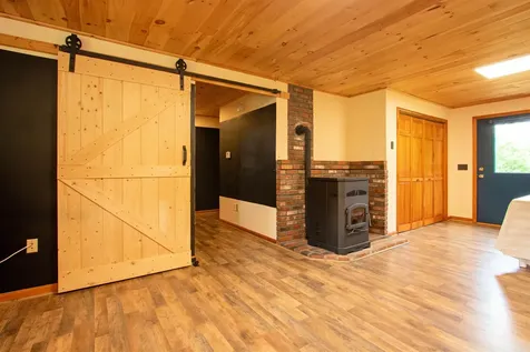 23 Hummingbird Lane Concord VT 05824