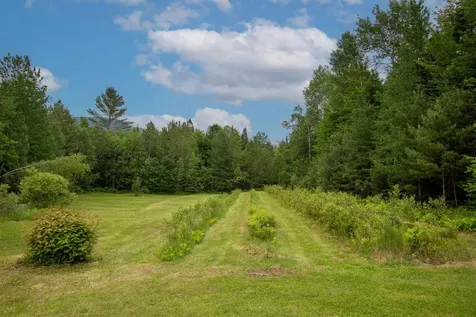 23 Hummingbird Lane Concord VT 05824